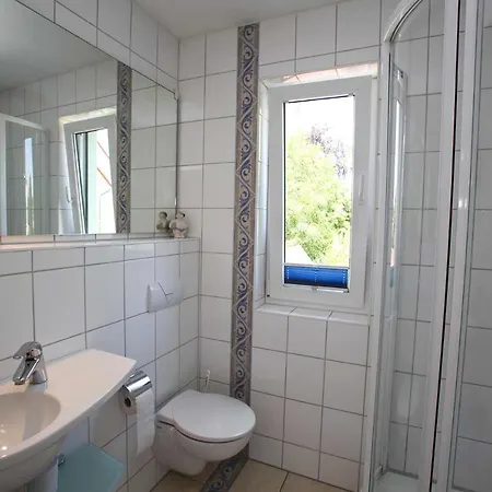 Kaiser Am Lindenpark - Free Wifi Ostseebad Kühlungsborn